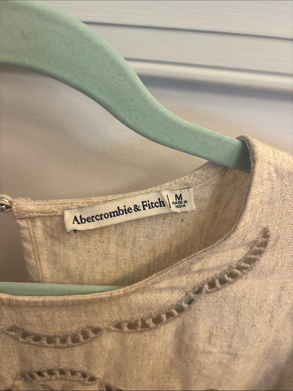 Abercrombie & Fitch Beige Embroidered Linen-Blend Women's Blouse - Picture 2 of 3